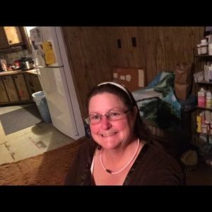 Meet your Posher, Janet